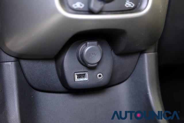 PEUGEOT 108 VTi 68 ETG 5 PORTE AUTOMATICA NEOPATENTATI