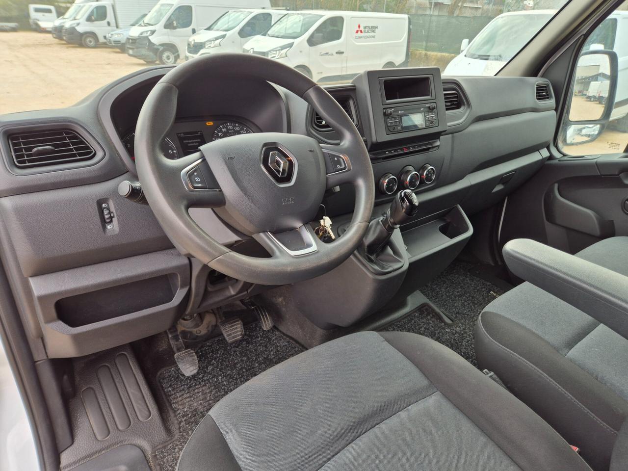 Renault Master L1H1 2.3 136cv