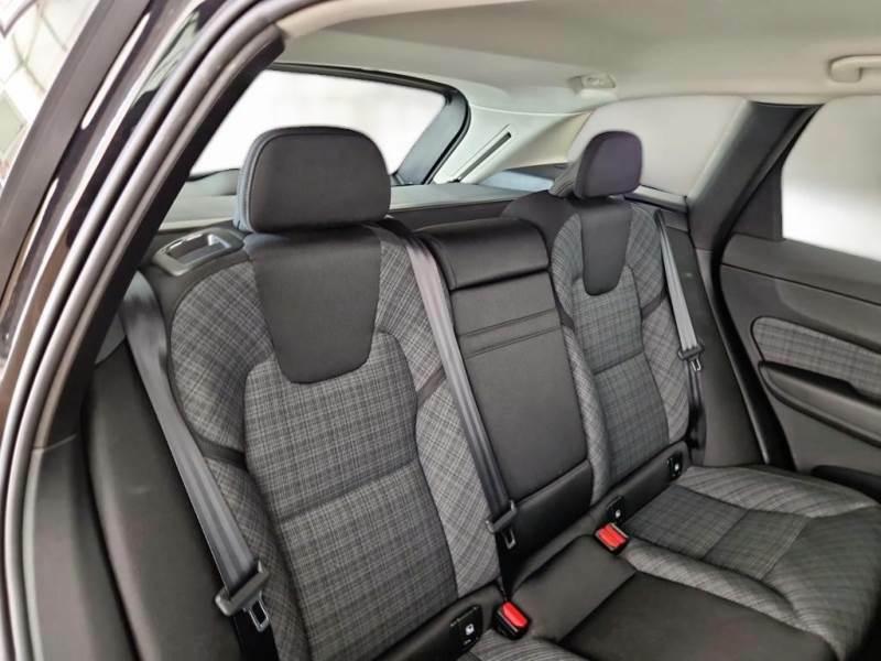 VOLVO XC60 B4 D AUTOMATICO CORE SUV