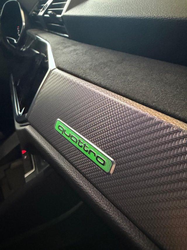 AUDI RS Q3 SPB quattro S tronic //BELL1SS1MO//