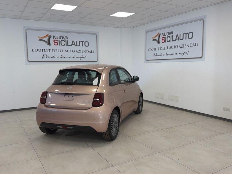 FIAT 500 Hybrid Hybrid Icon