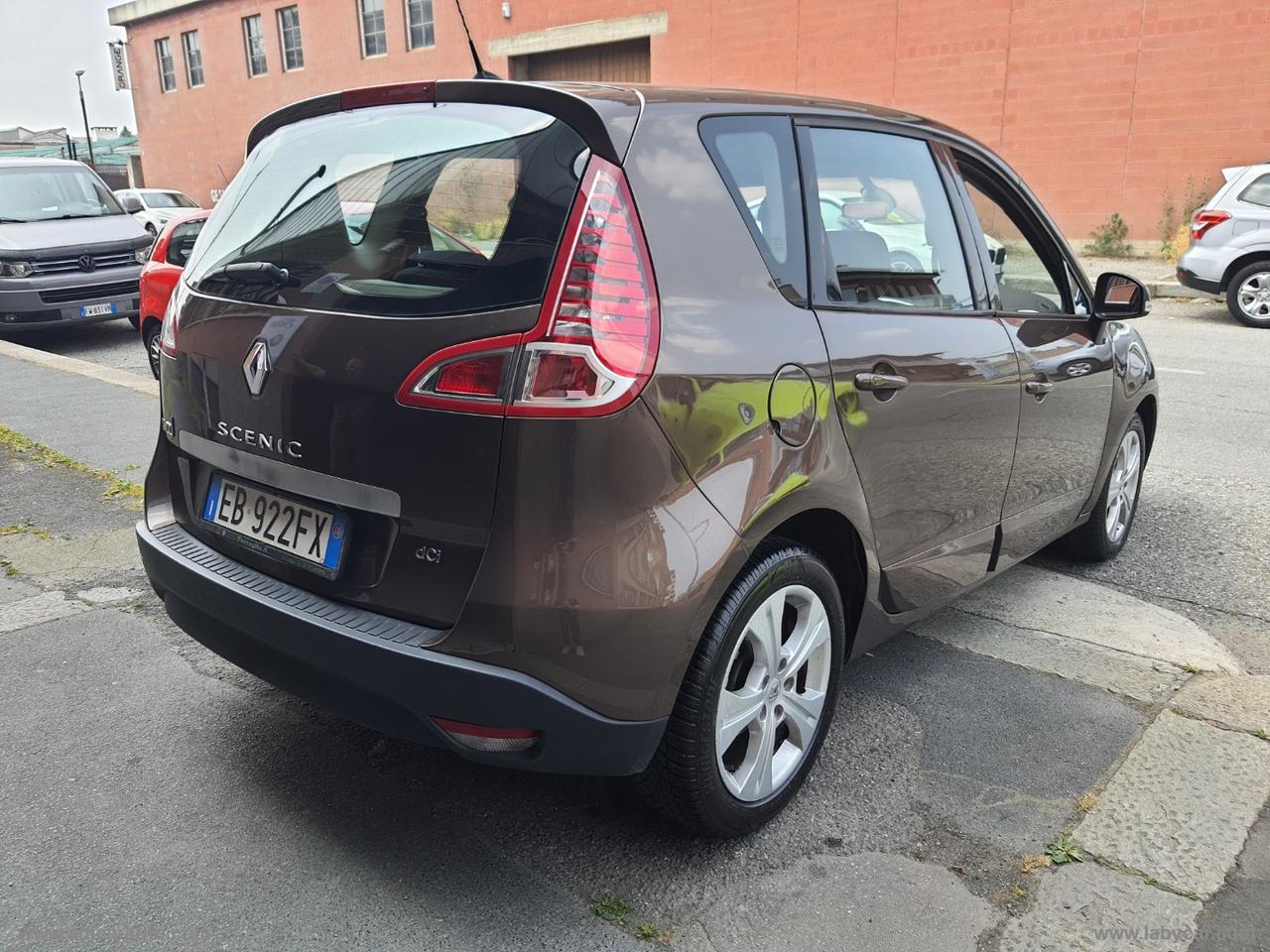 RENAULT Scénic X-Mod 1.9 dCi 130 CV Dynamique