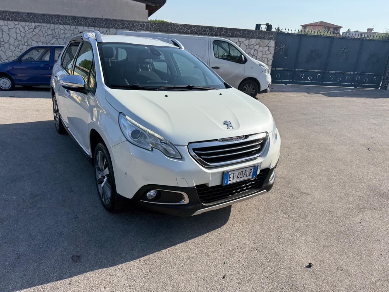 Peugeot 2008 1.6 e-HDi 115 CV Stop&Start Allure