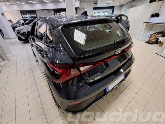 HYUNDAI i20 1.2 MPI MT GPL Connectline MY 25 KM0