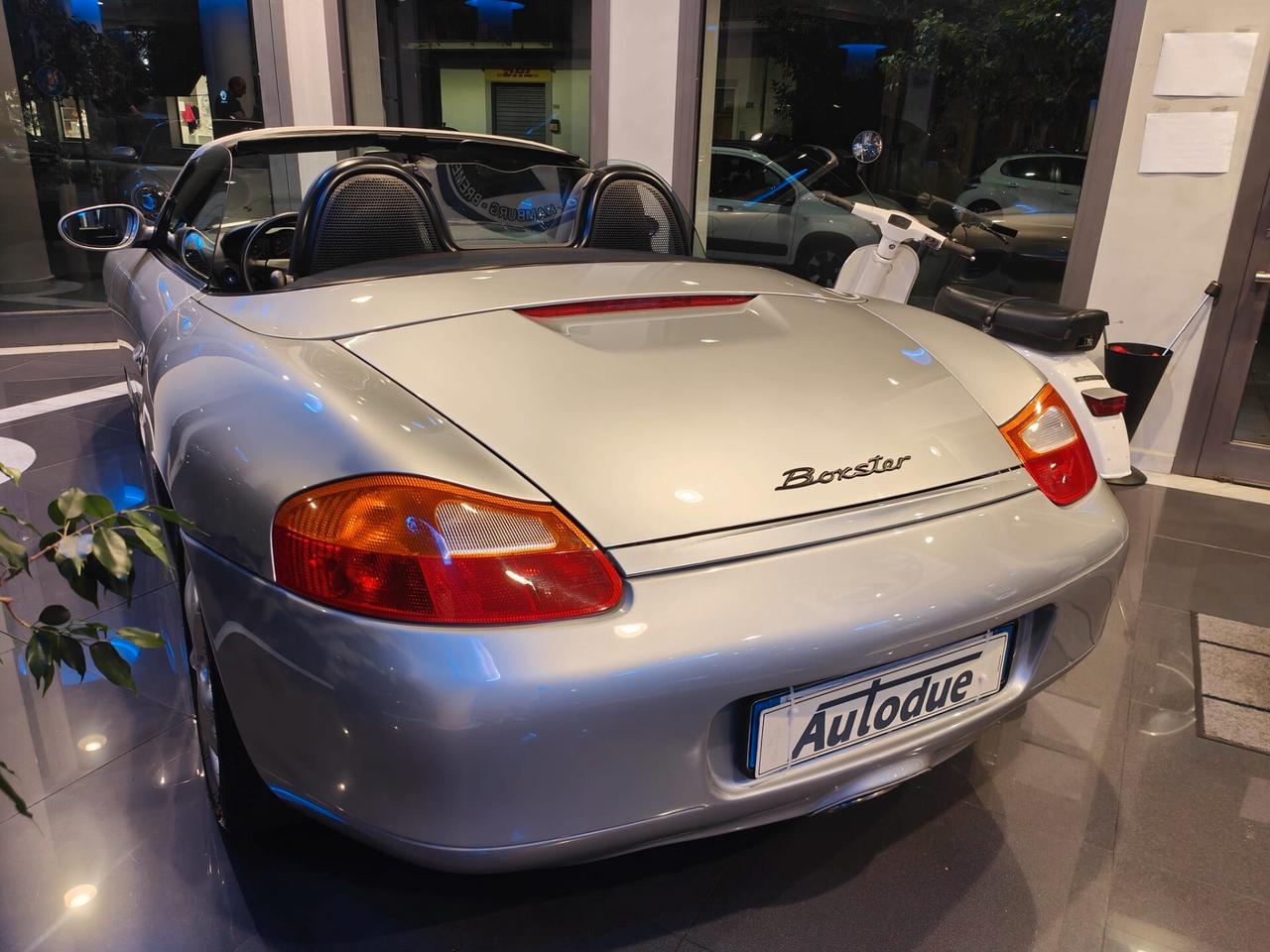 Porsche Boxster 986 2.7