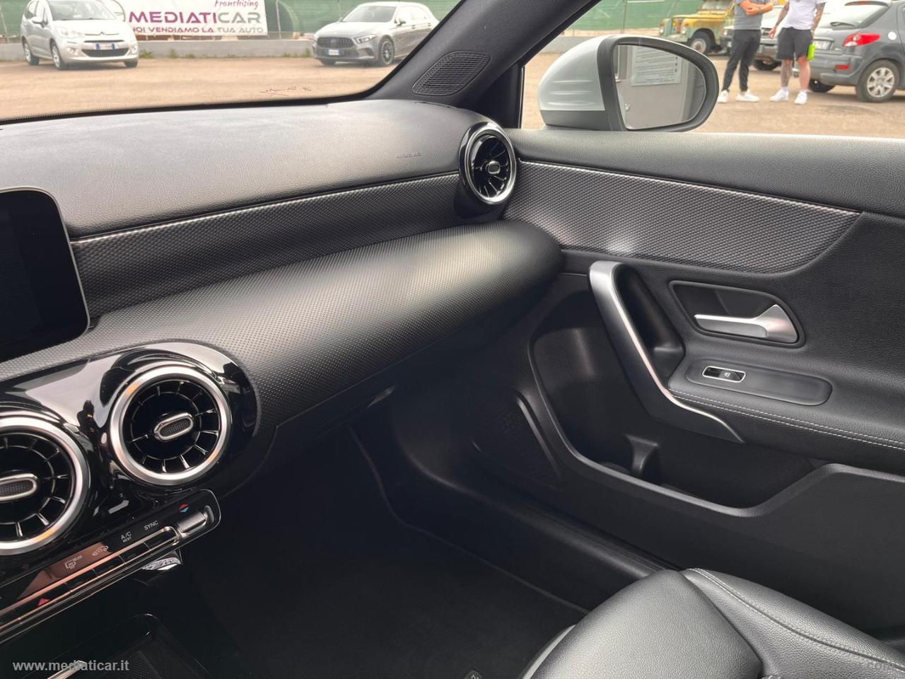 MERCEDES-BENZ A 180 d Automatic Sport
