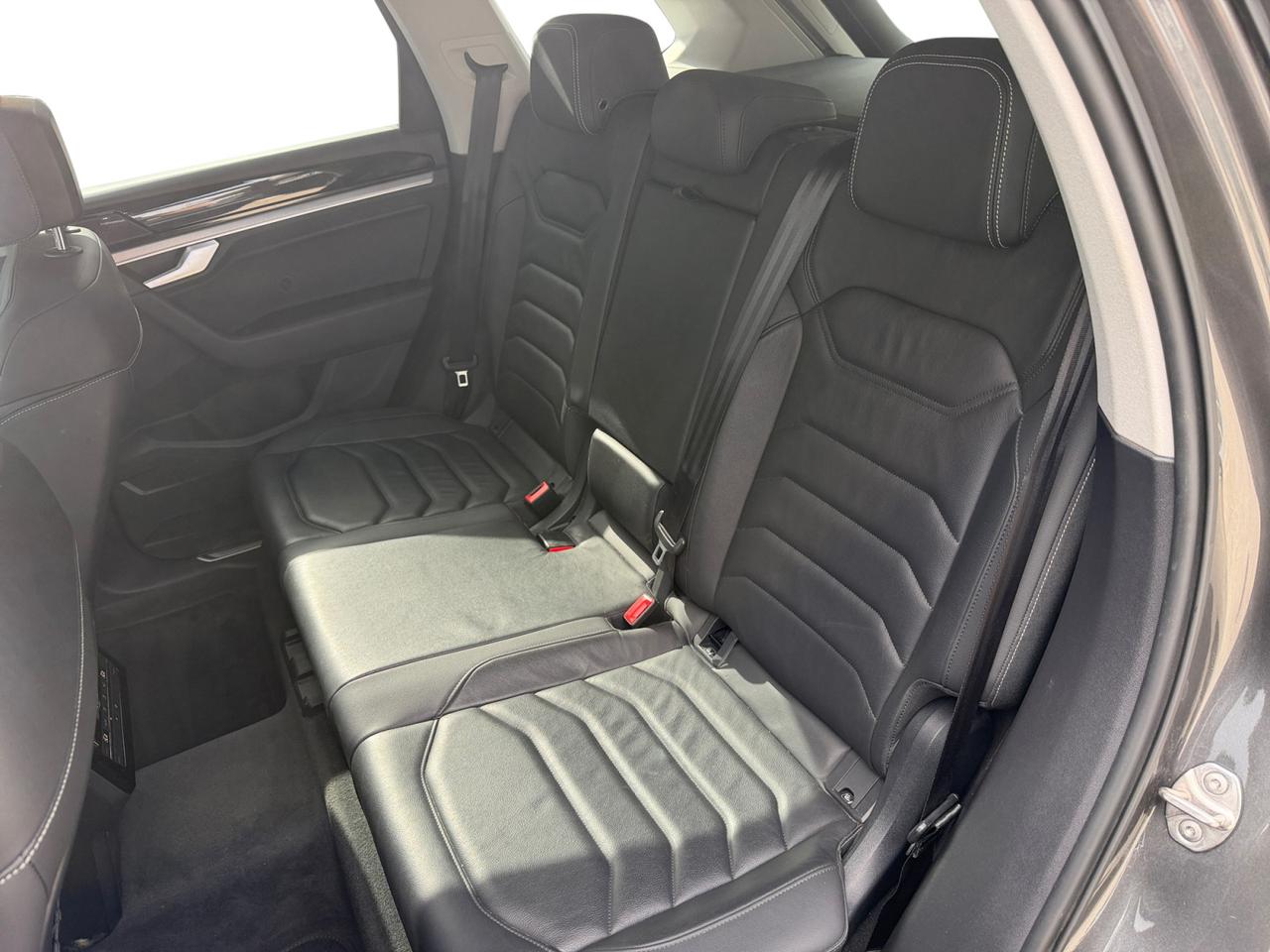 VOLKSWAGEN Touareg III 2018 - Touareg 3.0 V6 tdi Elegance 286cv tiptron