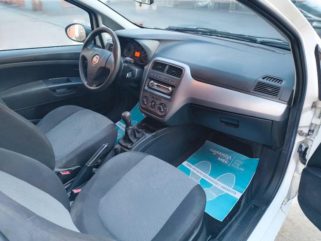 Fiat Punto III Punto III 2012 Om Autocarro