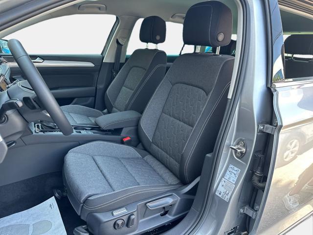 VOLKSWAGEN Passat Variant 2.0 TDI 150 CV DSG VETTURA NUOVA