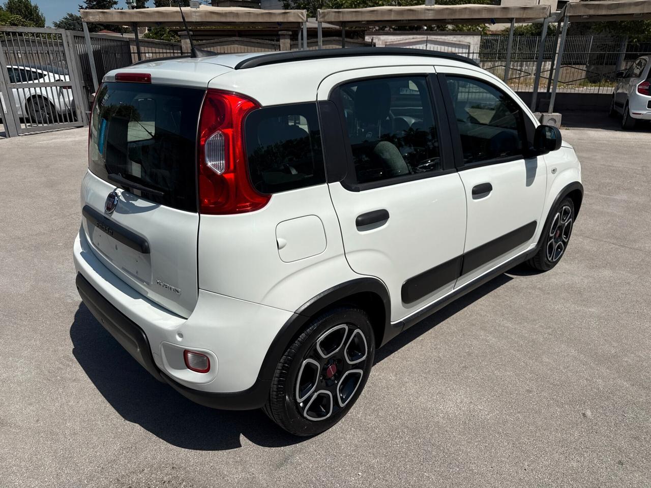 Fiat Panda 1.0 FireFly Hybrid City Life