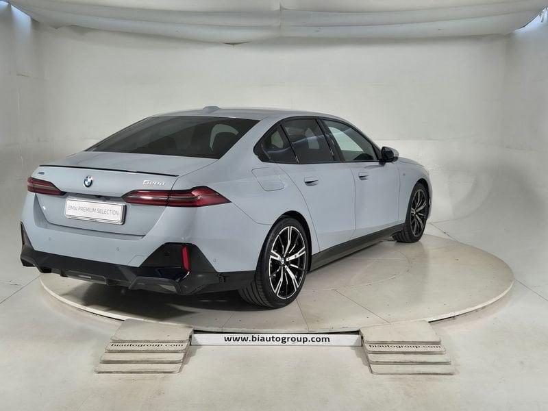 BMW Serie 5 G60 Berlina 520d 48V xdrive MSport Pro auto
