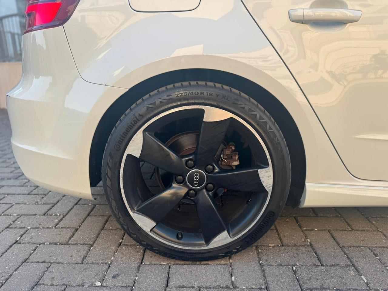 Audi A3 SPB 2.0 TDI 150 CV S TRONIC S LINE,FULL