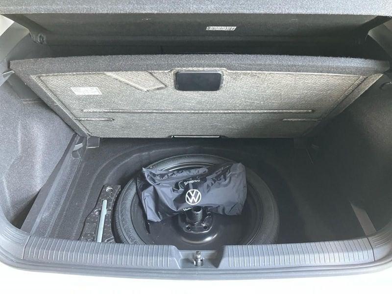Volkswagen Golf 1.0 eTSI 81kW EVO Life DSG