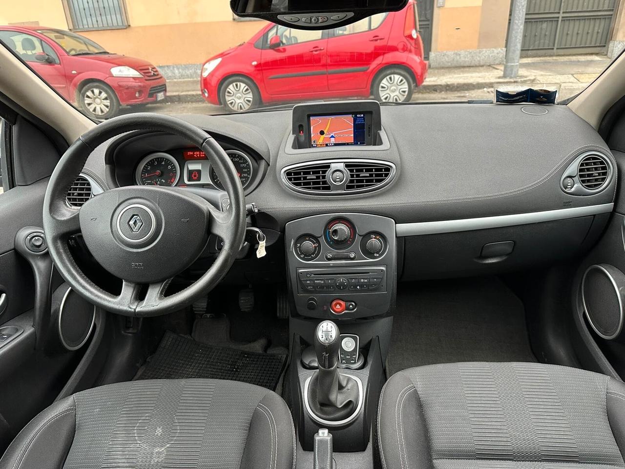 Renault Clio 1.2 16V 5 porte GPL Dynamique