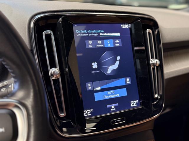 VOLVO XC40 D4 AWD Geartronic Inscription