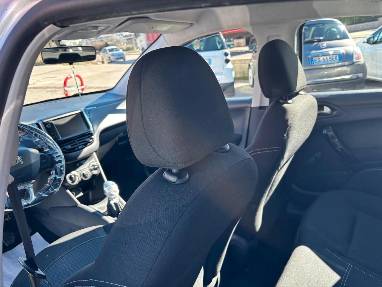 Peugeot 208 BlueHDi 75 5 porte Allure