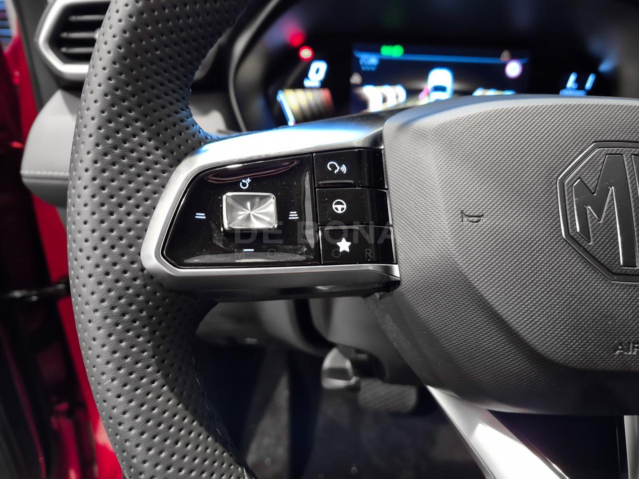 Mg ZS 1.5 hybrid+ luxury auto