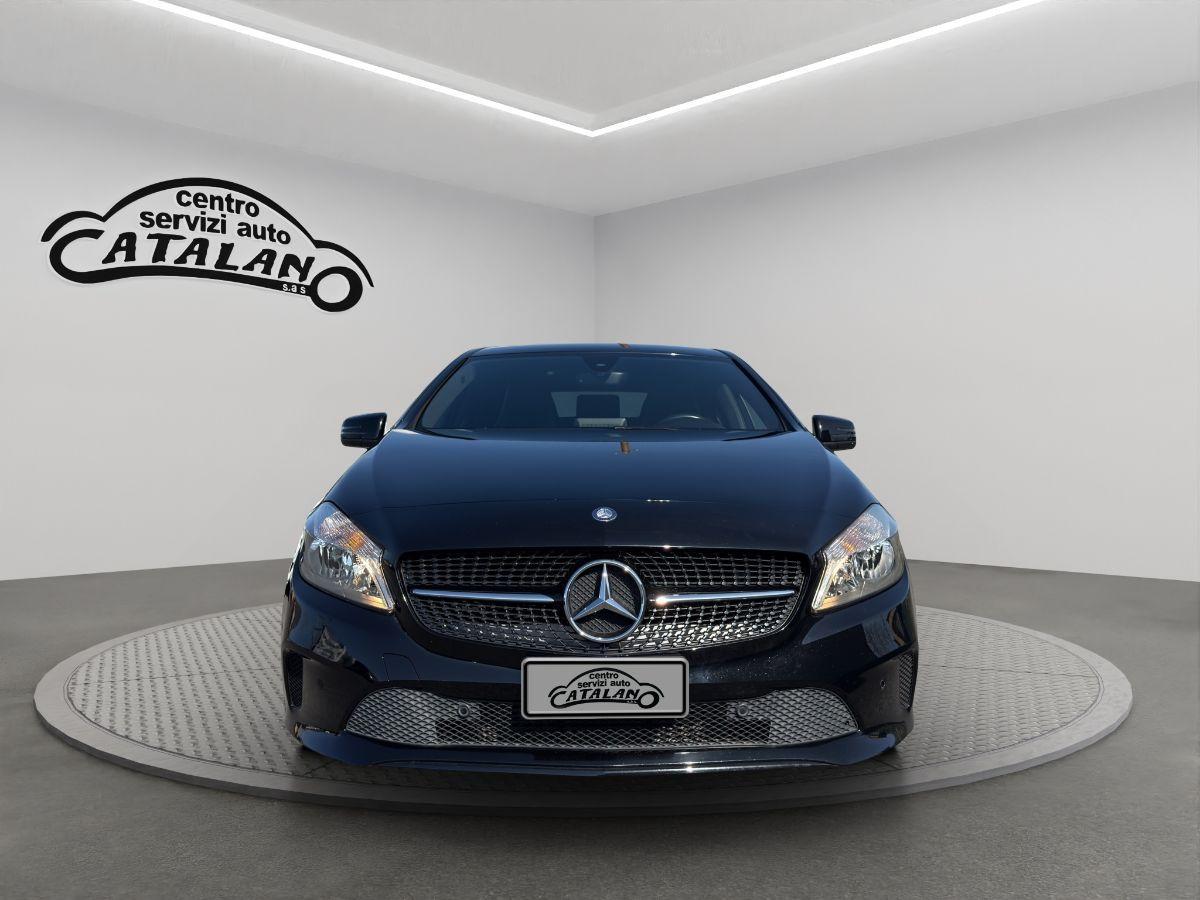 MERCEDES - Classe A - A 200 d 136CV Automatic Premium BLACK EDITION