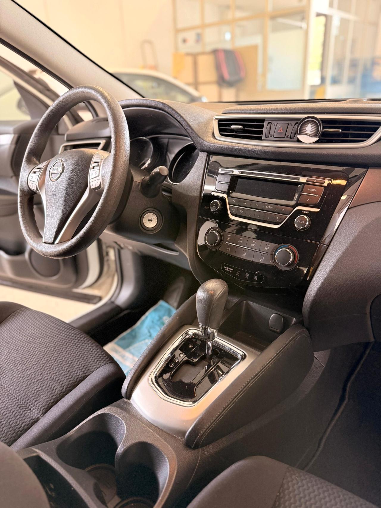 Nissan Qashqai 1.2 DIG-T Tekna