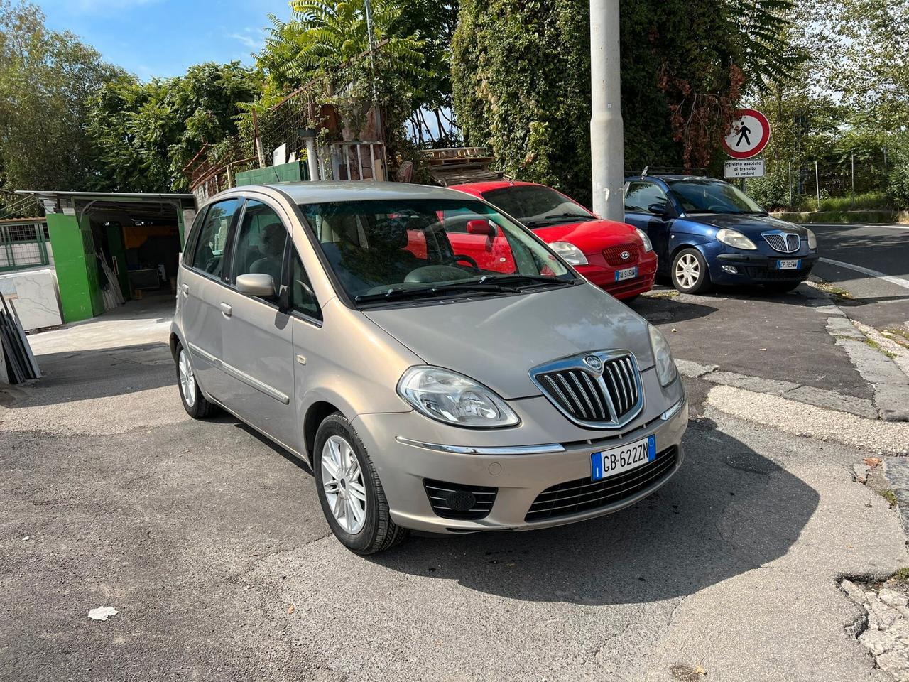 LANCIA MUSA 1.4 METANO ANNO 2008