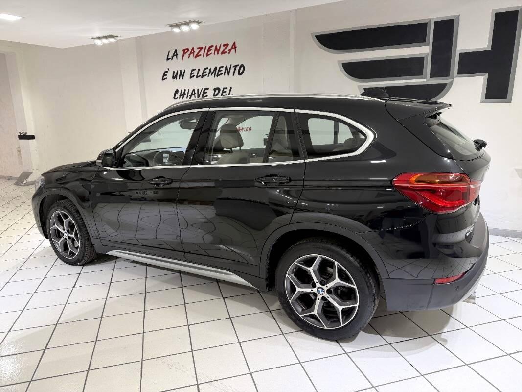 BMW X1 Sdrive18d xLine auto my18