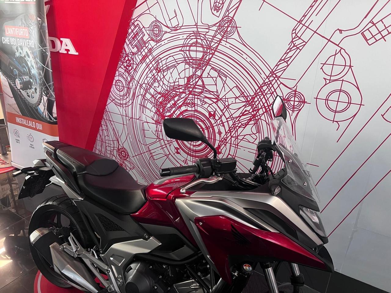 Honda NC 750 X DCT 2024