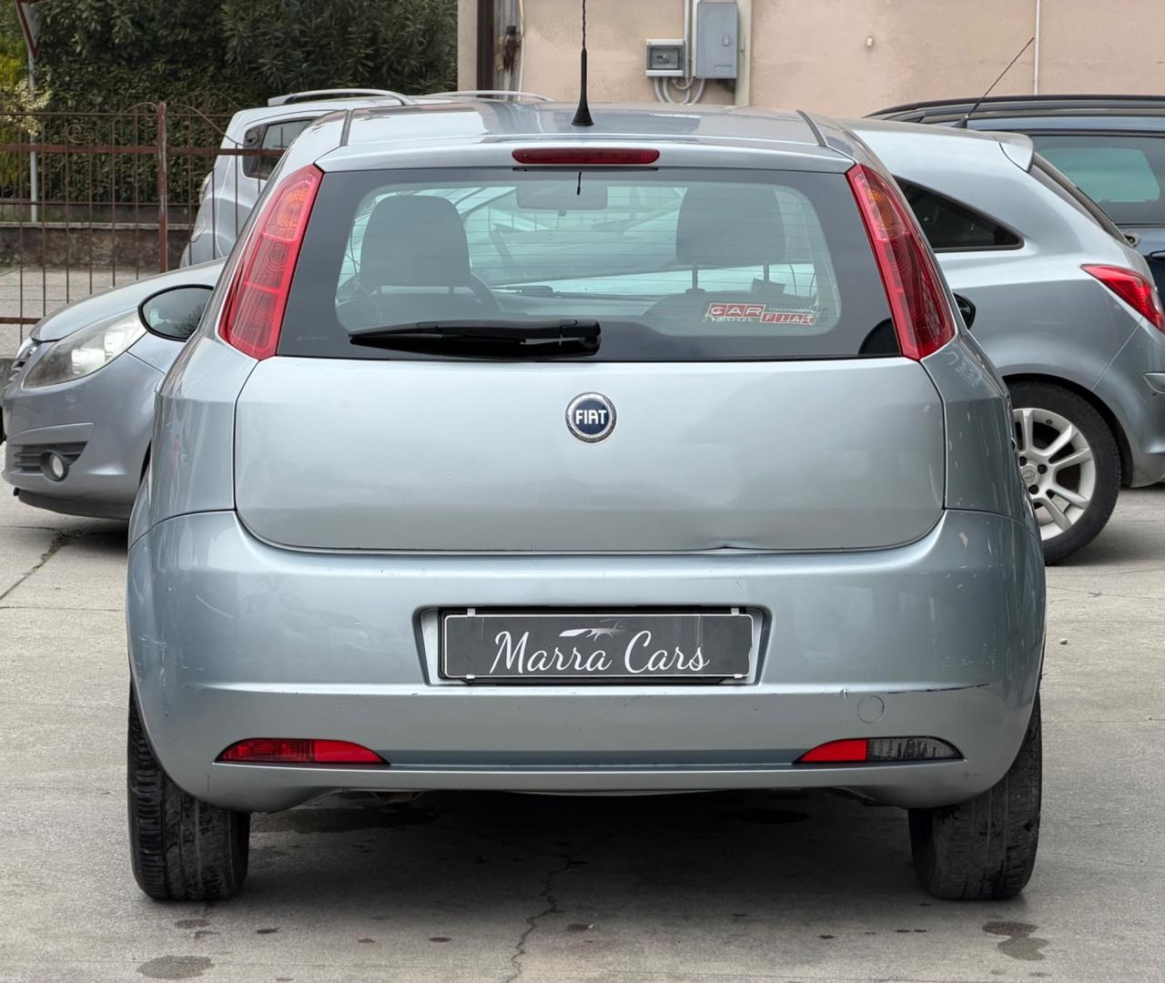 Fiat Grande Punto 1.4 - 5porte -neopatentati