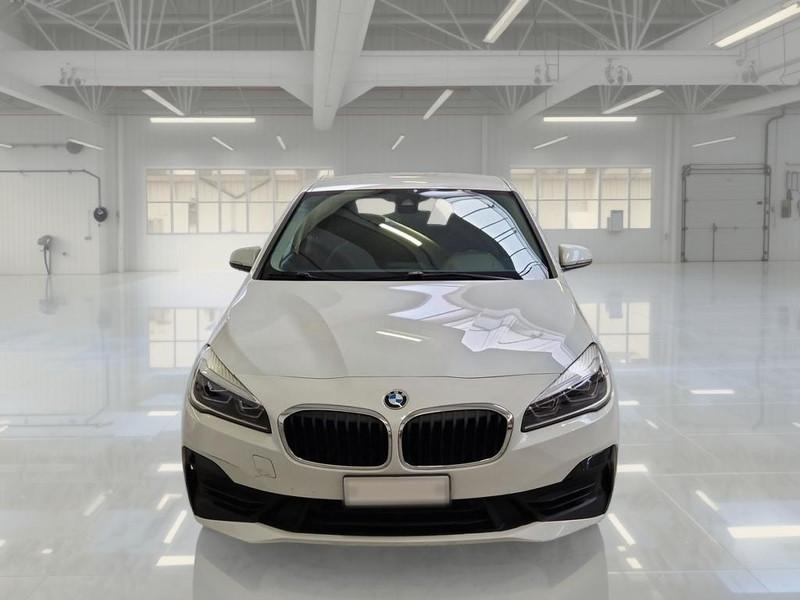 BMW 225 e ACTIVE TOURER iPerformance Business autom.