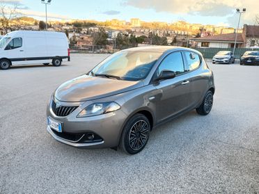 LANCIA YPSILON 1.0 HYBRID GOLD 2023