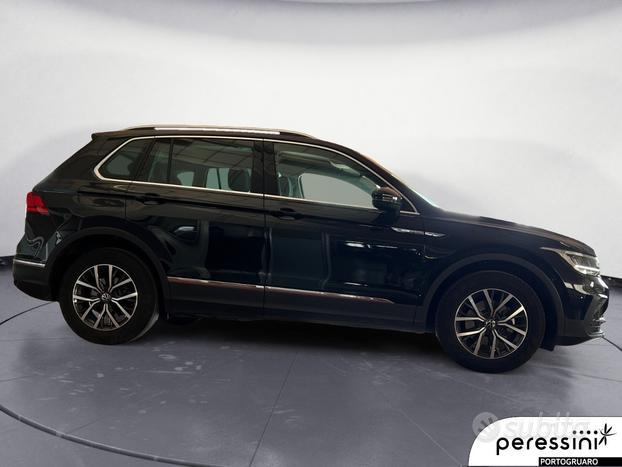 VOLKSWAGEN Tiguan 2.0 tdi Life 150cv dsg