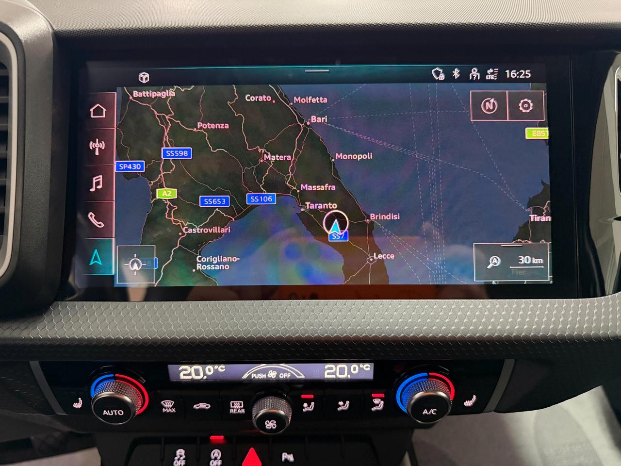 Audi A1 SPB 30 TFSI Identity Black 110CV LED/NAVI/17"