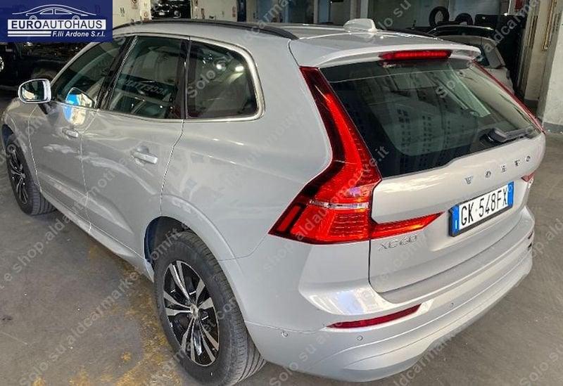 Volvo XC60 XC60 2.0 B4 D Momentum Pro awd auto