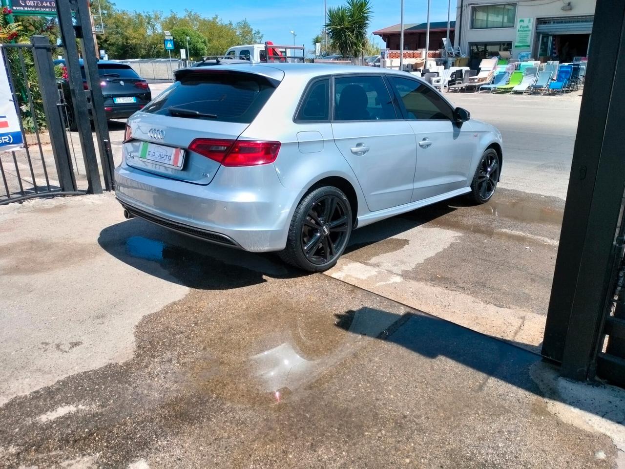 Audi A3 1.6 TDI clean diesel S tronic Young