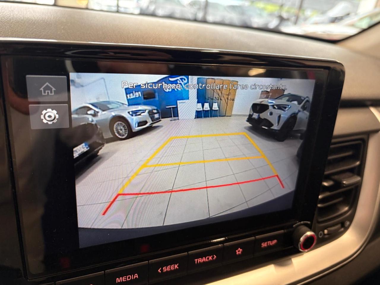 Kia Stonic URBAN 1.2 DPI 84 CV 28000 KM