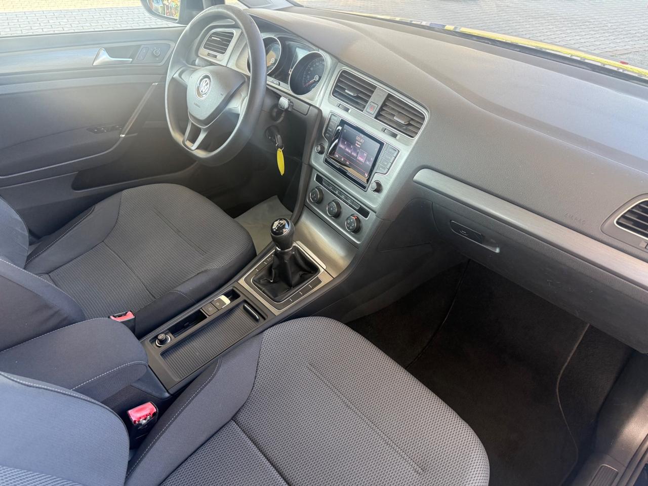 Volkswagen Golf Business 1.6 TDI 5p. Highline