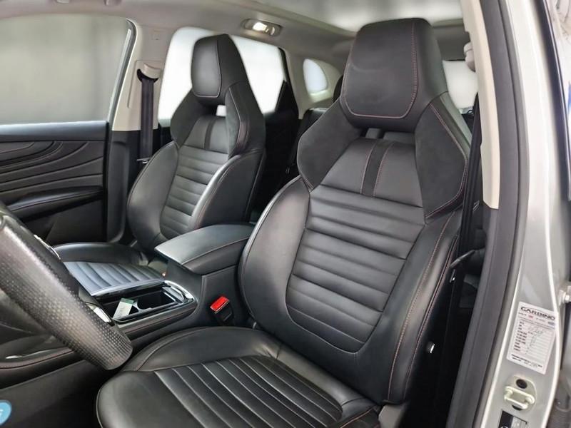 MG EHS 1.5 T PLUG-IN HYBRID LUXURY AUTO SUV