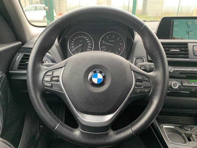 BMW 120 d xDrive 5p. Urban