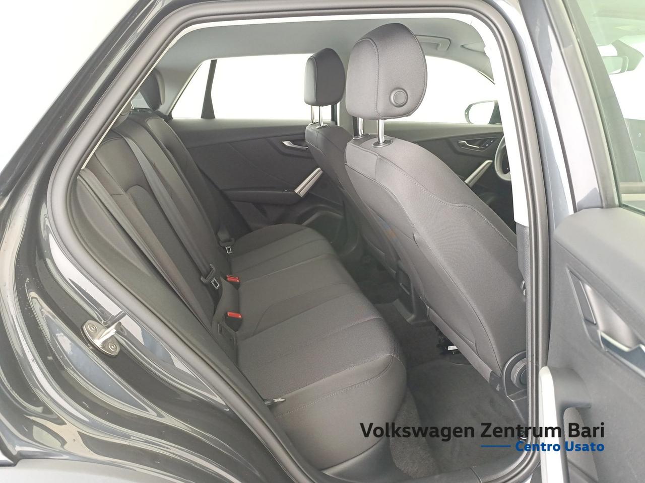 Audi Q2 30 2.0 tdi business s-tronic