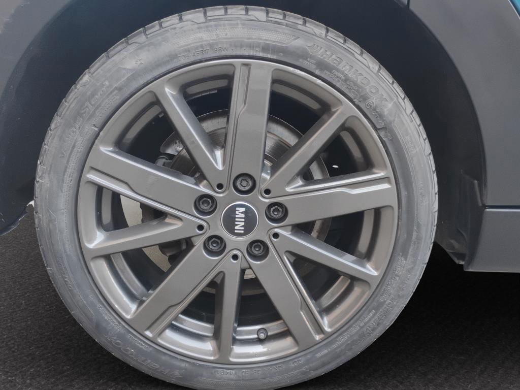 Mini 5 Porte One Essential 1.5 Twin Power Turbo 75cv.SEDILI SPORTIVI