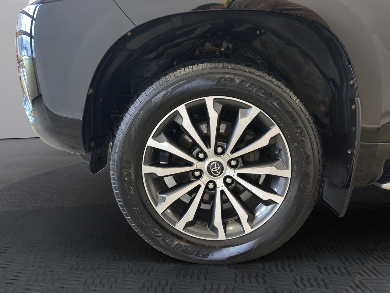 Toyota Land Cruiser 5p 2.8 d-4d Anniversary auto