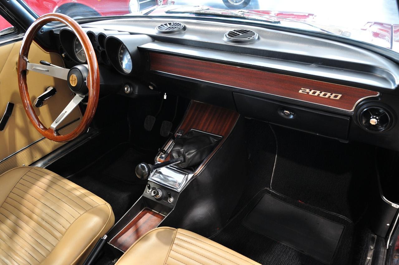 Alfa Romeo 2000 GTV ASI ORO