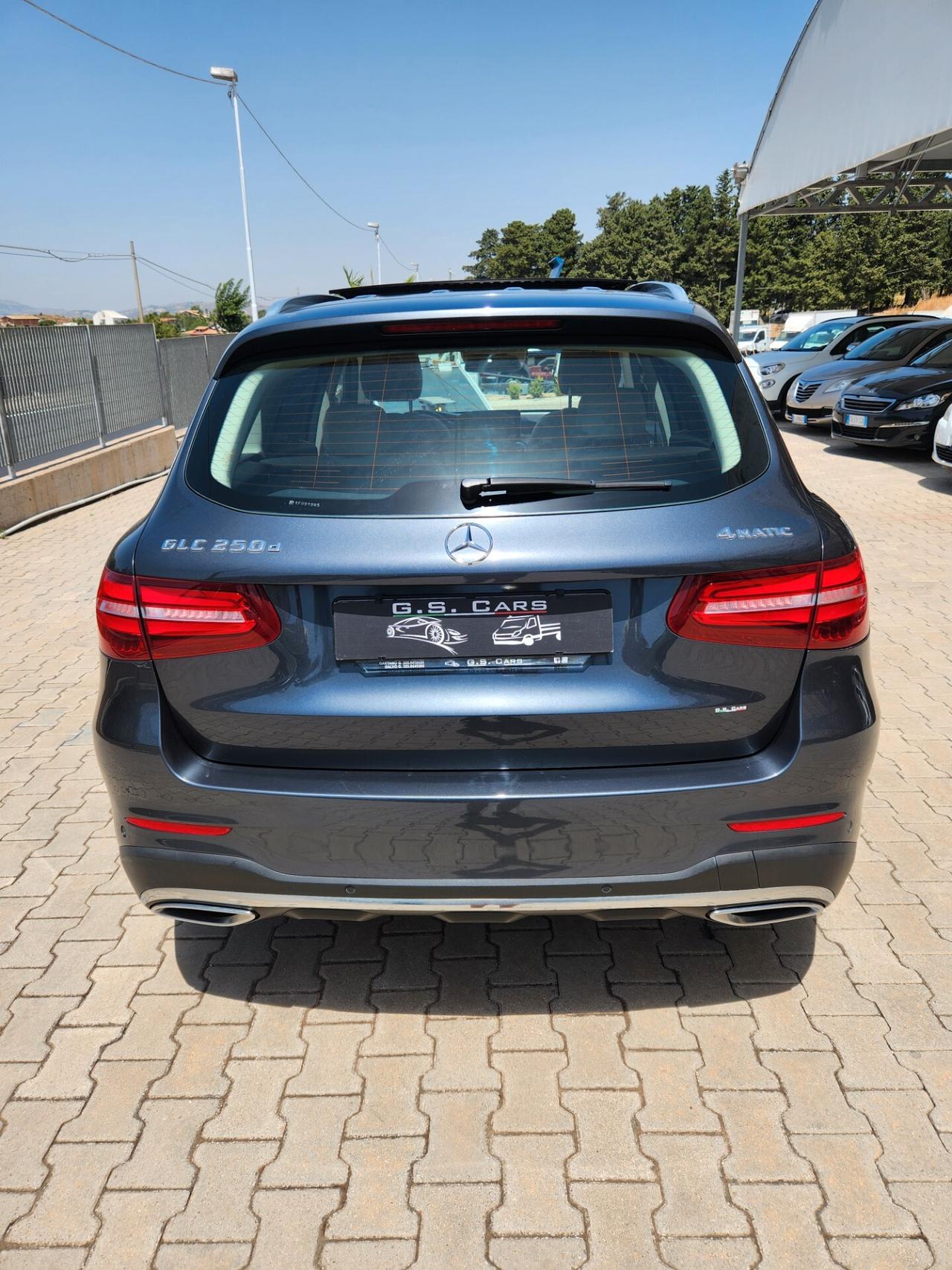 Mercedes-benz CLA 250 Glc AMG 4 MATIC STRAFULL