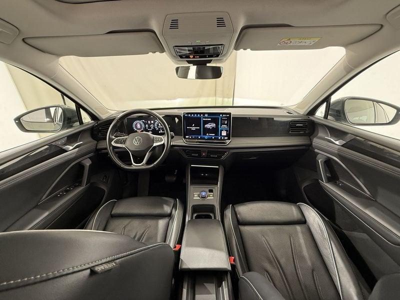 Volkswagen Tiguan Tiguan 2.0 tdi Edition Plus 150cv dsg ** TETTO PANORAMICO **