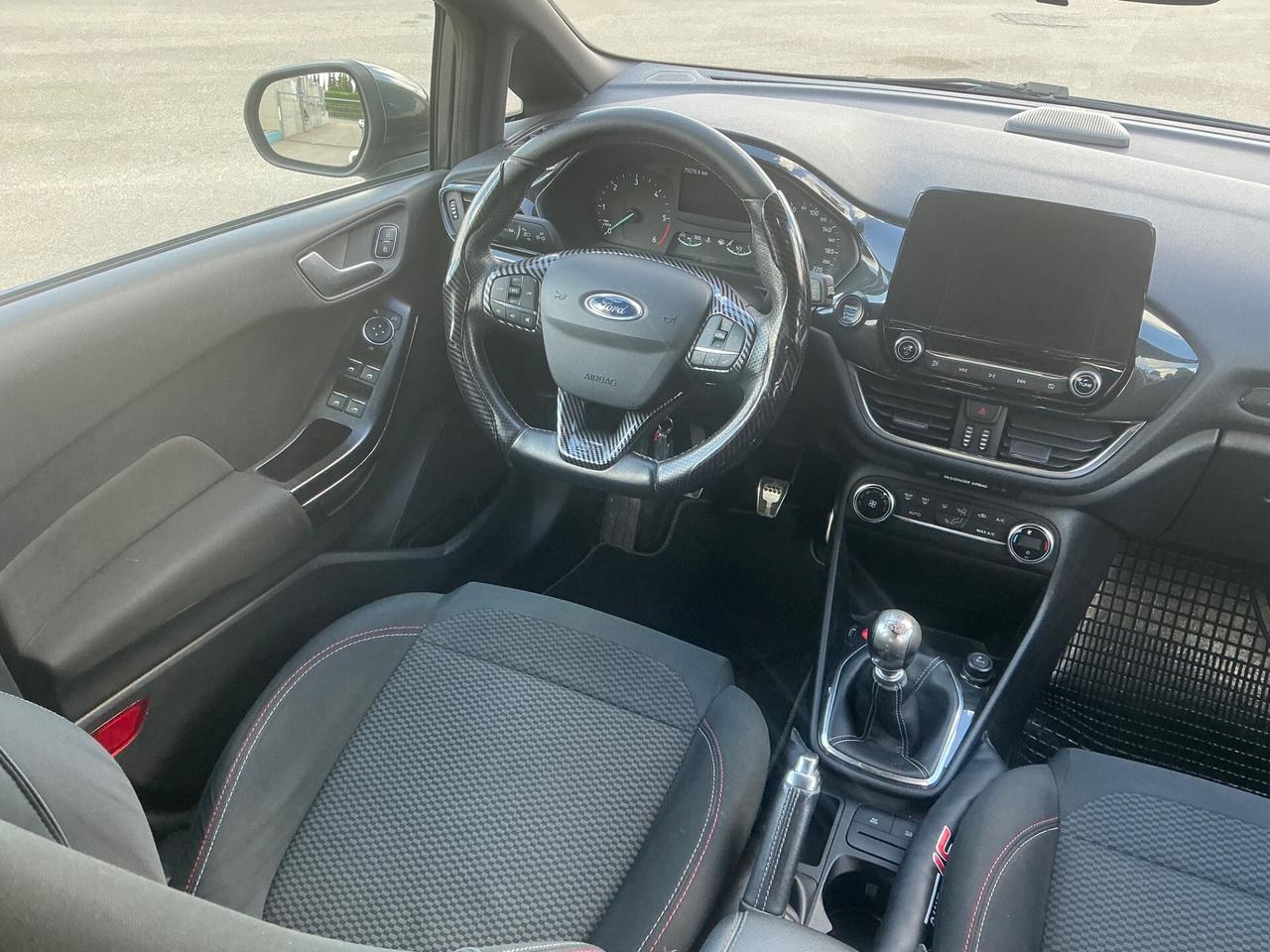 FORD FIESTA 1.5 TDCI ST LINE 85 CV 2018 GARANZIA 12 MESI