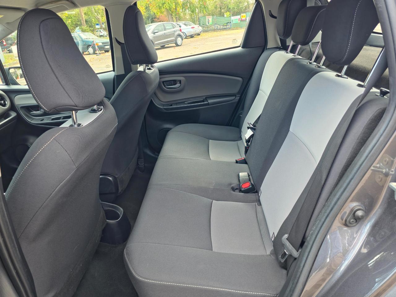 Toyota Yaris 1.5 Hybrid 5 porte Business E6 Automatico NEO 2018