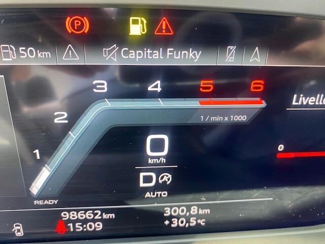 AUDI Q5 40 TDI 204 CV QUATTRO S TRONIC S LINE - IVA ESPOSTA - 24 MESI GARANZIA EUROPEA