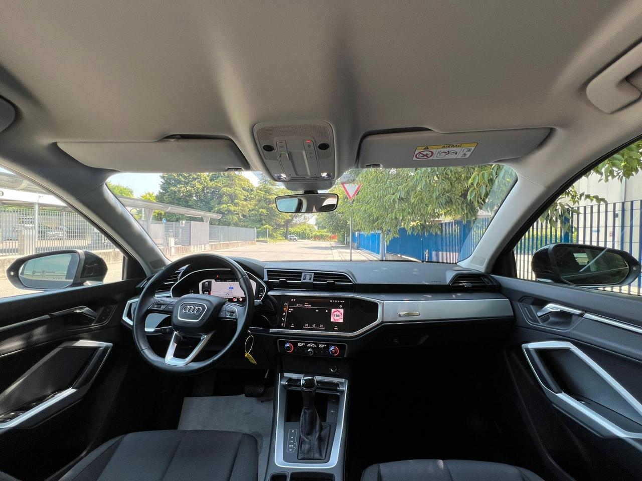 Audi Q3 35 TDI Business Advanced