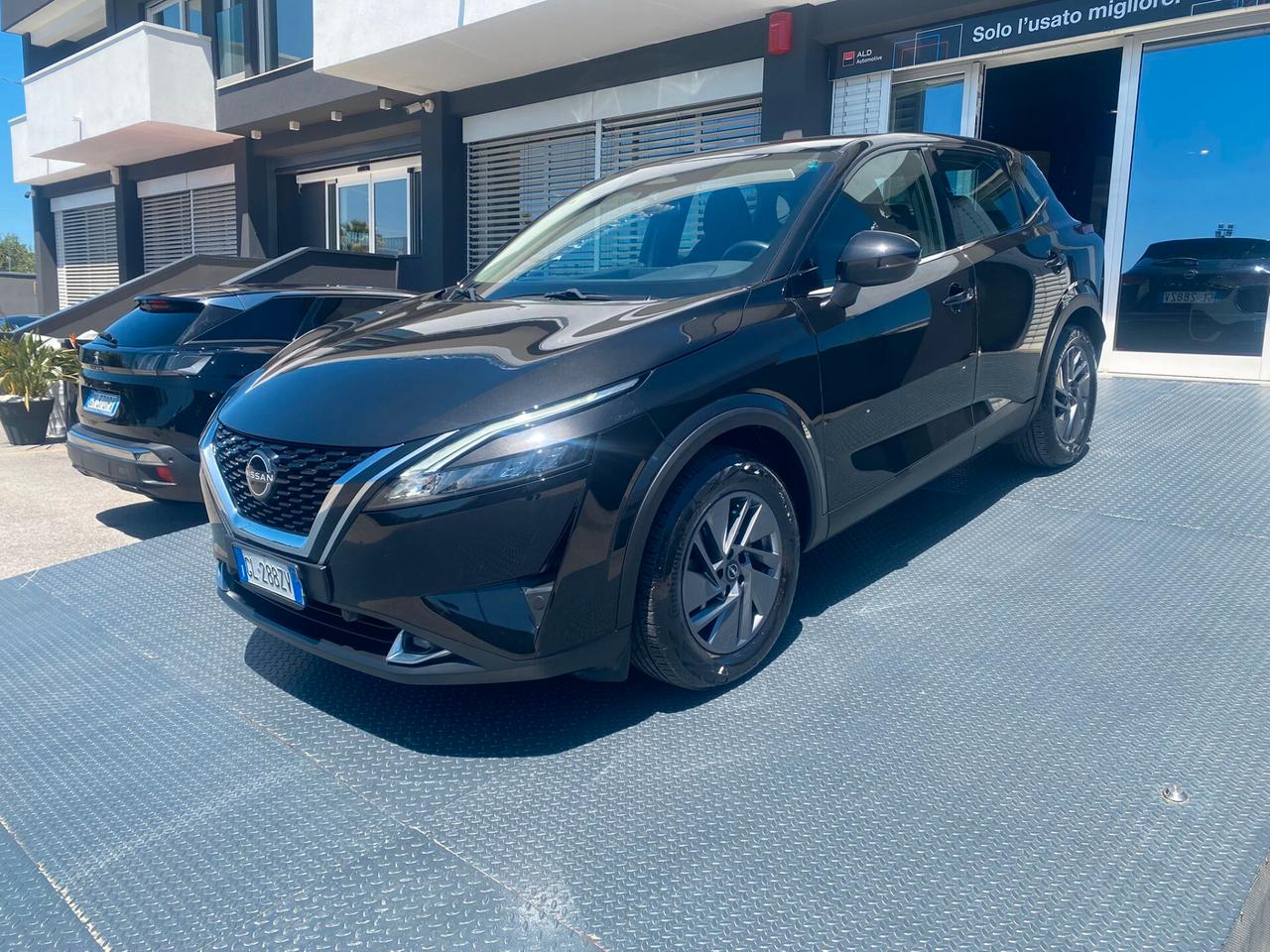 Nissan Qashqai MHEV 140 CV Business
