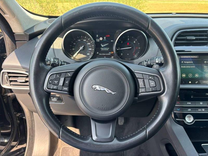 Jaguar F-Pace 2.0 Diesel 179cv