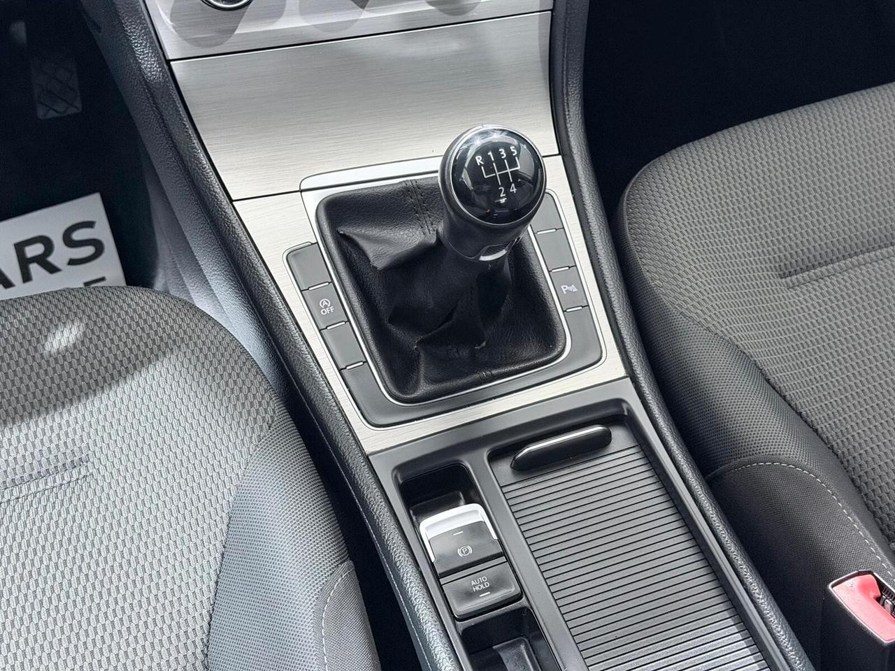 VOLKSWAGEN GOLF 1.6TDI 110CV 5P 2017 105.000km